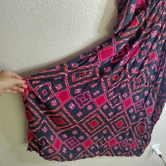 ANTHROPOLOGIE RUJUTA SHETH Marie Cinched Caftan in Black Red Diamond Print Sz OS - Picture 9 of 9